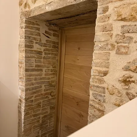 Le Clos Francis, De Charme Proche Du Futuroscope Дом отдыха