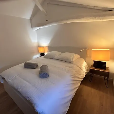 Holiday home Le Clos Francis, De Charme Proche Du Futuroscope *