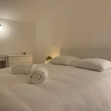 Le Clos Francis, De Charme Proche Du Futuroscope Holiday home