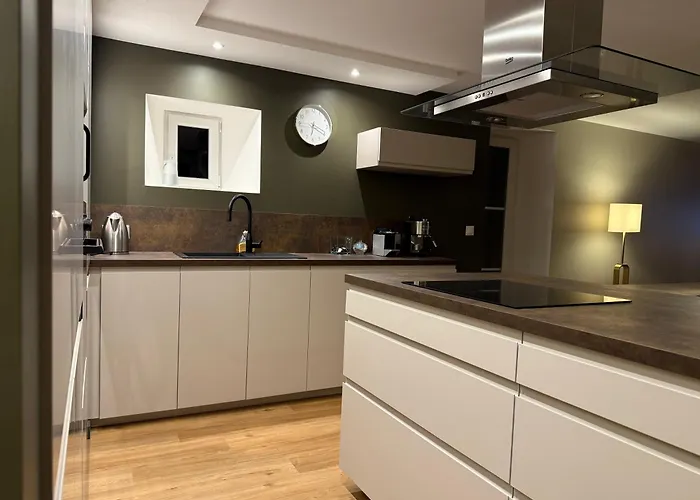 Casa de Férias Le Clos Francis, De Charme Proche Du Futuroscope Allonnes (Sarthe)