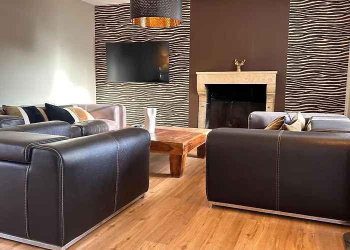 Casa de Férias Le Clos Francis, De Charme Proche Du Futuroscope