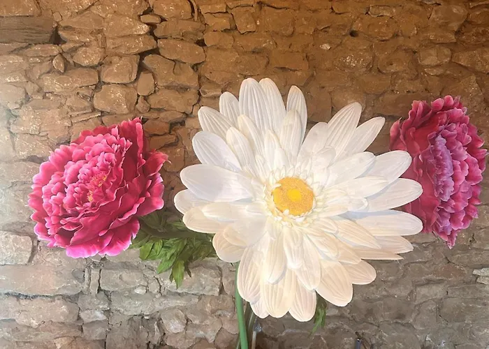 Le Clos Francis, De Charme Proche Du Futuroscope Дом отдыха *